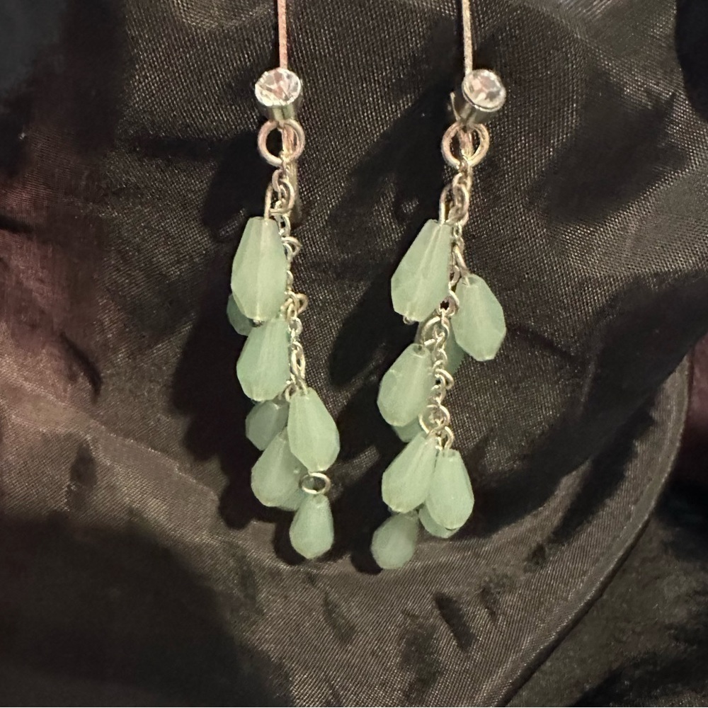 AVON Green Droplet Earrings